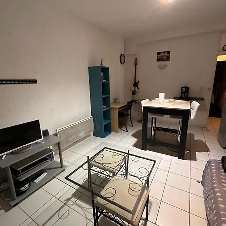 Appartement T2 Au Port De Canet-En-Roussillon - Proche De La Plage Et De L'Aquarium Oniria ภายนอก รูปภาพ