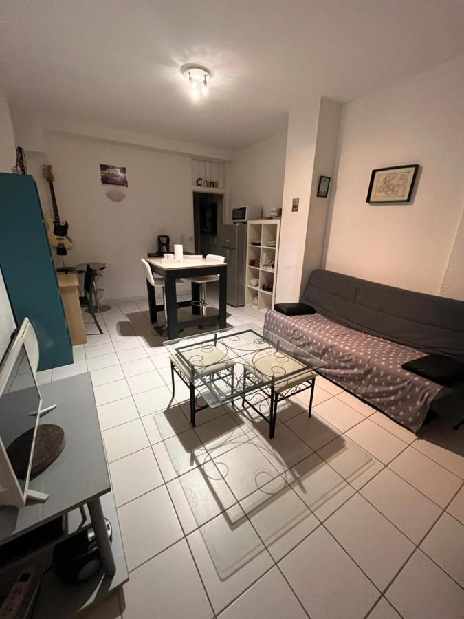 Appartement T2 Au Port De Canet-En-Roussillon - Proche De La Plage Et De L'Aquarium Oniria ภายนอก รูปภาพ